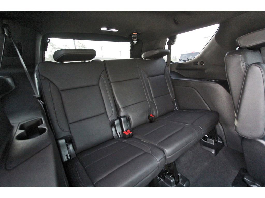 Used 2023 Chevrolet Tahoe LT w/ Luxury Package image 11