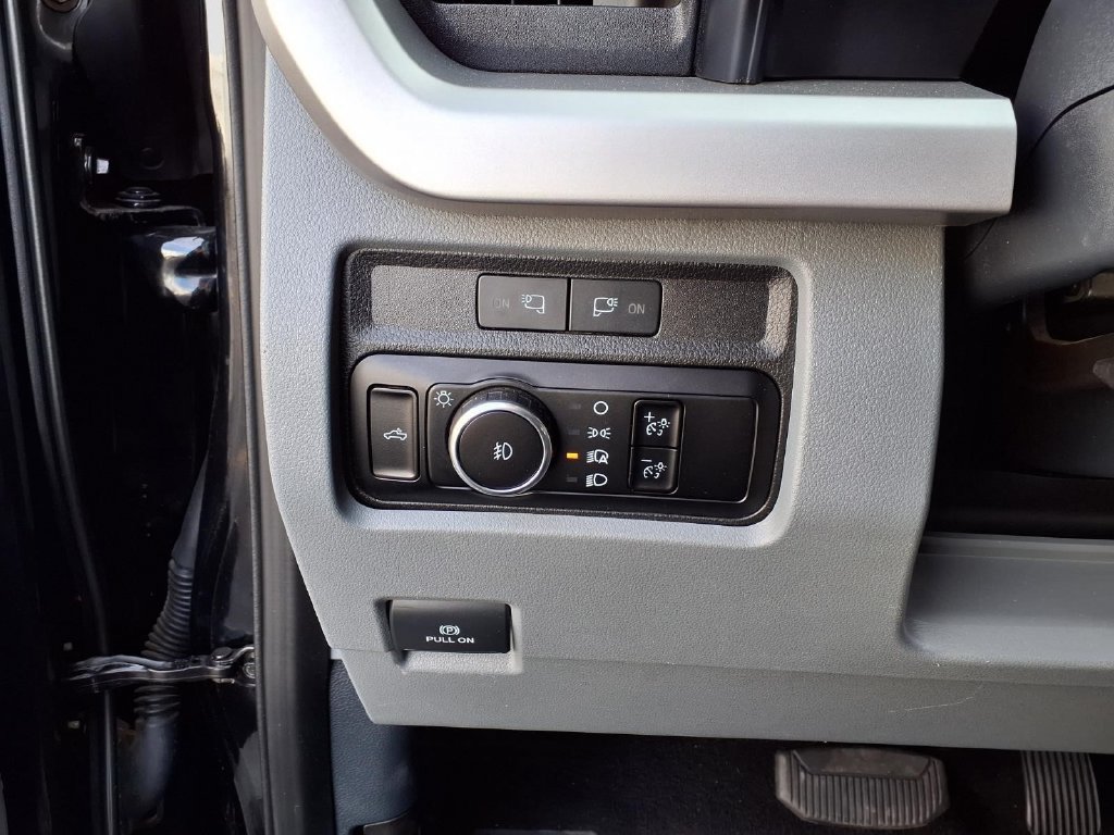 Certified 2023 Ford F350 XLT w/ 360-Degree Camera Package AWD/4WD image 22