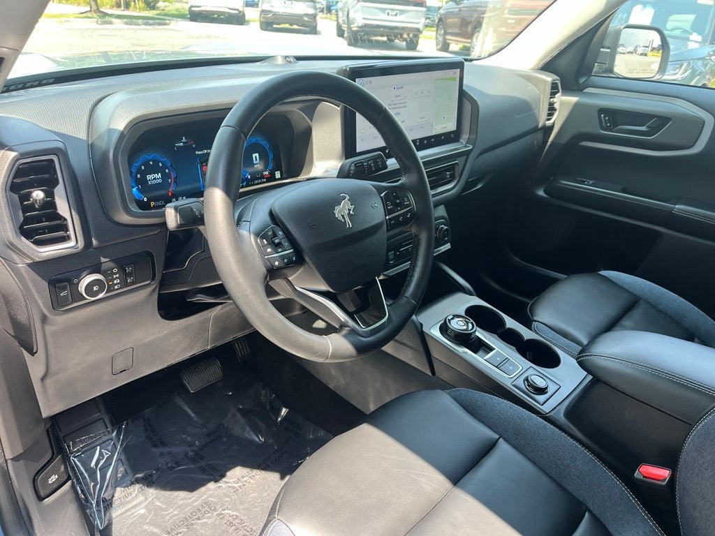 Certified 2025 Ford Bronco Sport Outer Banks w/ Outer Banks Tech Package+ AWD/4WD image 25