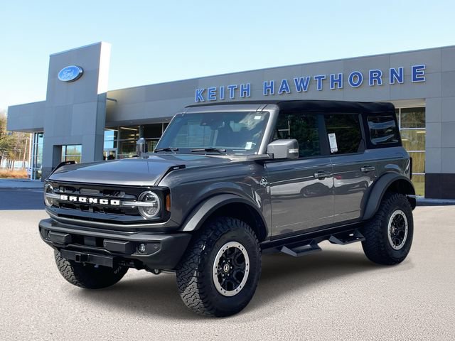 Certified 2023 Ford Bronco Outer Banks w/ Sasquatch Package AWD/4WD image 3