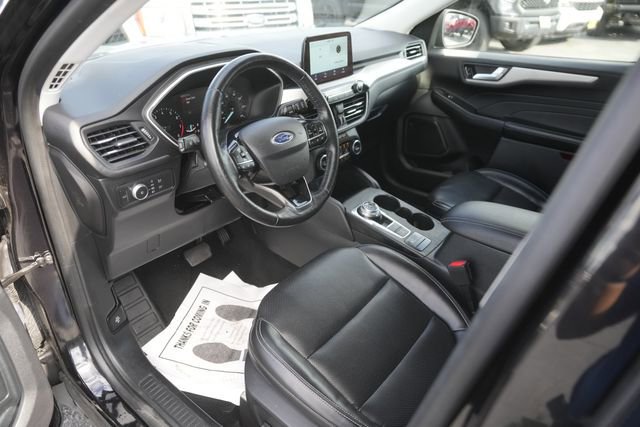 Certified 2021 Ford Escape SEL image 8
