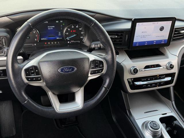 Certified 2023 Ford Explorer XLT image 12