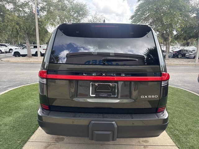 Used 2024 Lexus GX 550 w/ Cold Area Package AWD/4WD image 6