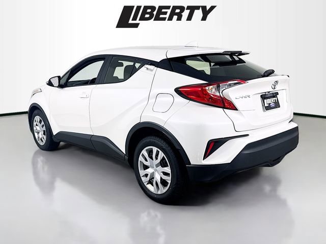 Used 2019 Toyota C-HR LE image 3