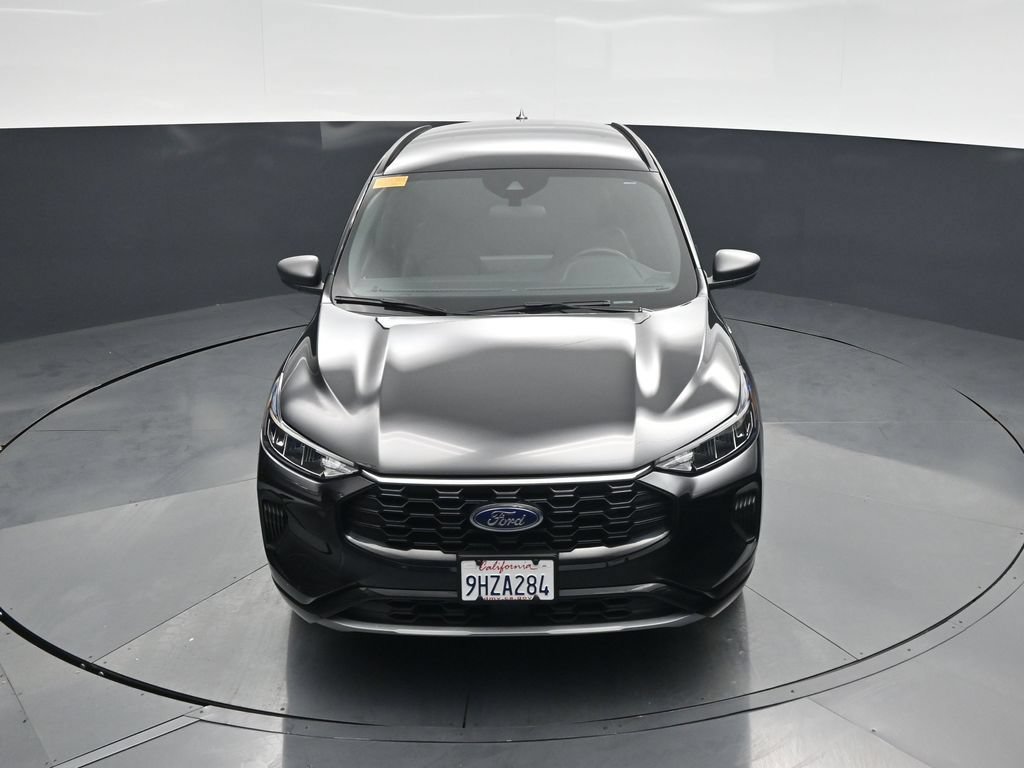 Certified 2023 Ford Escape ST-Line w/ Tech Pack #1 FWD image 38