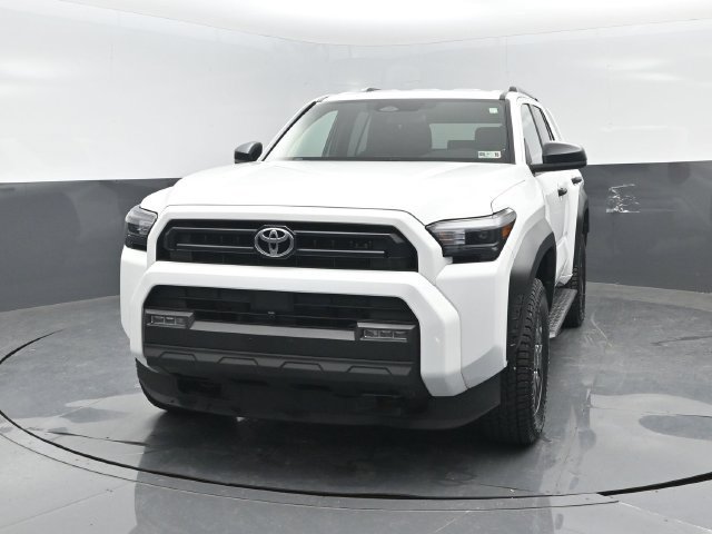 Used 2025 Toyota 4Runner SR5 AWD/4WD image 21