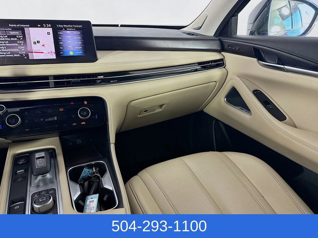 Used 2023 INFINITI QX60 Sensory w/ Vision Package image 25
