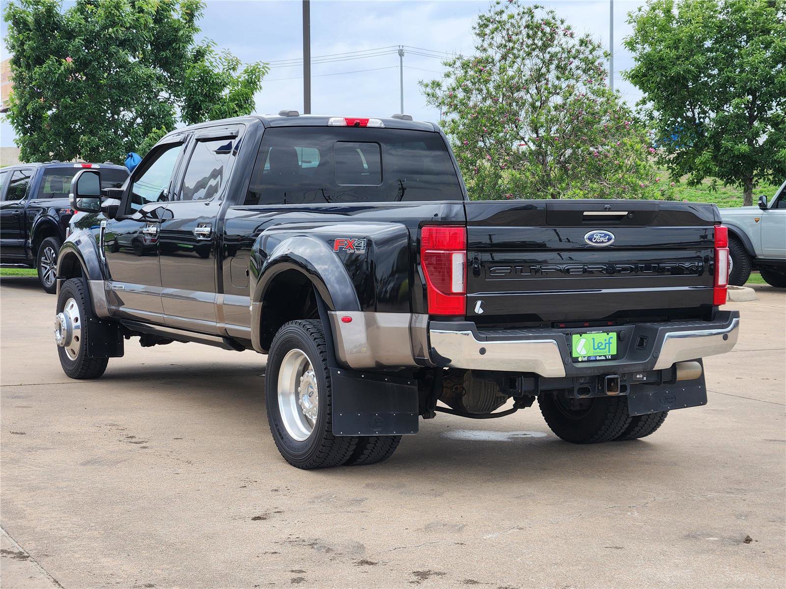Certified 2022 Ford F450 Lariat w/ Lariat Ultimate Package image 4