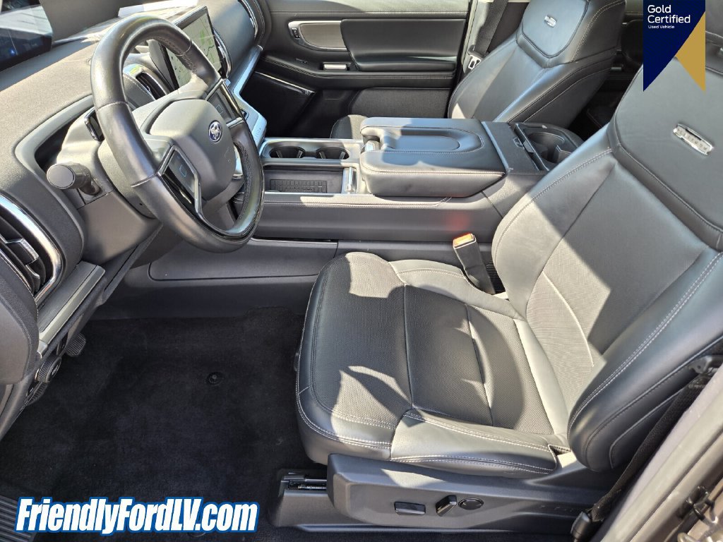 Certified 2025 Ford Expedition Platinum w/ Driver's Package AWD/4WD image 10