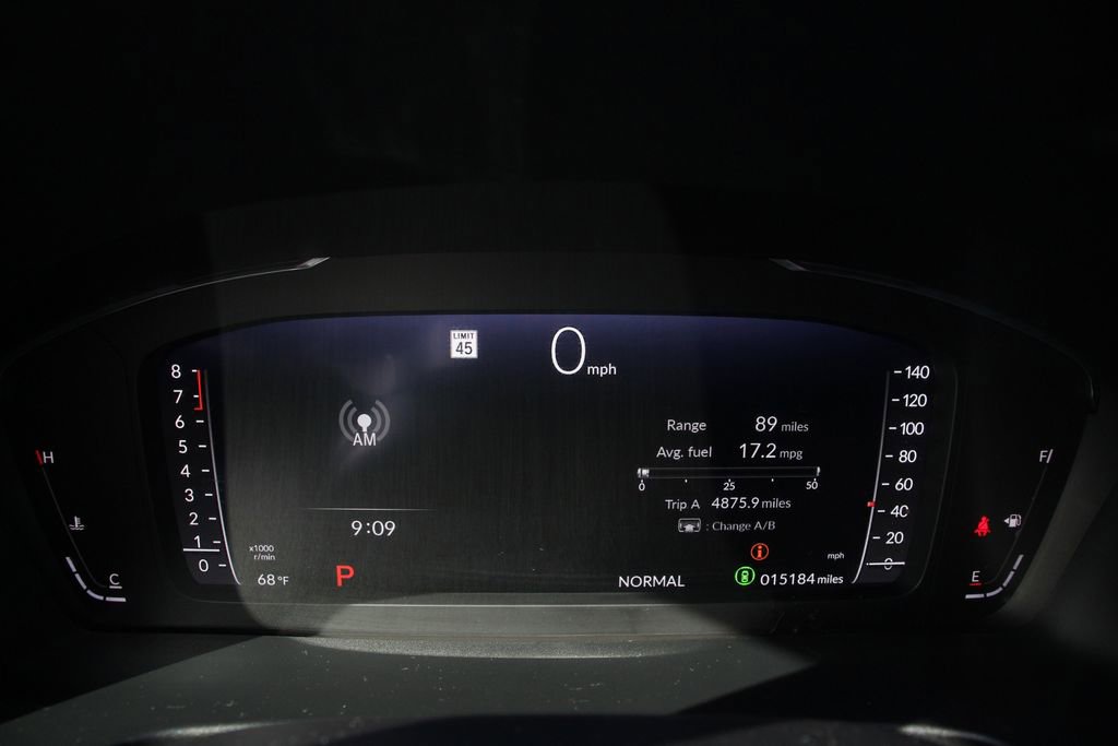 Used 2023 Honda Pilot Elite image 32