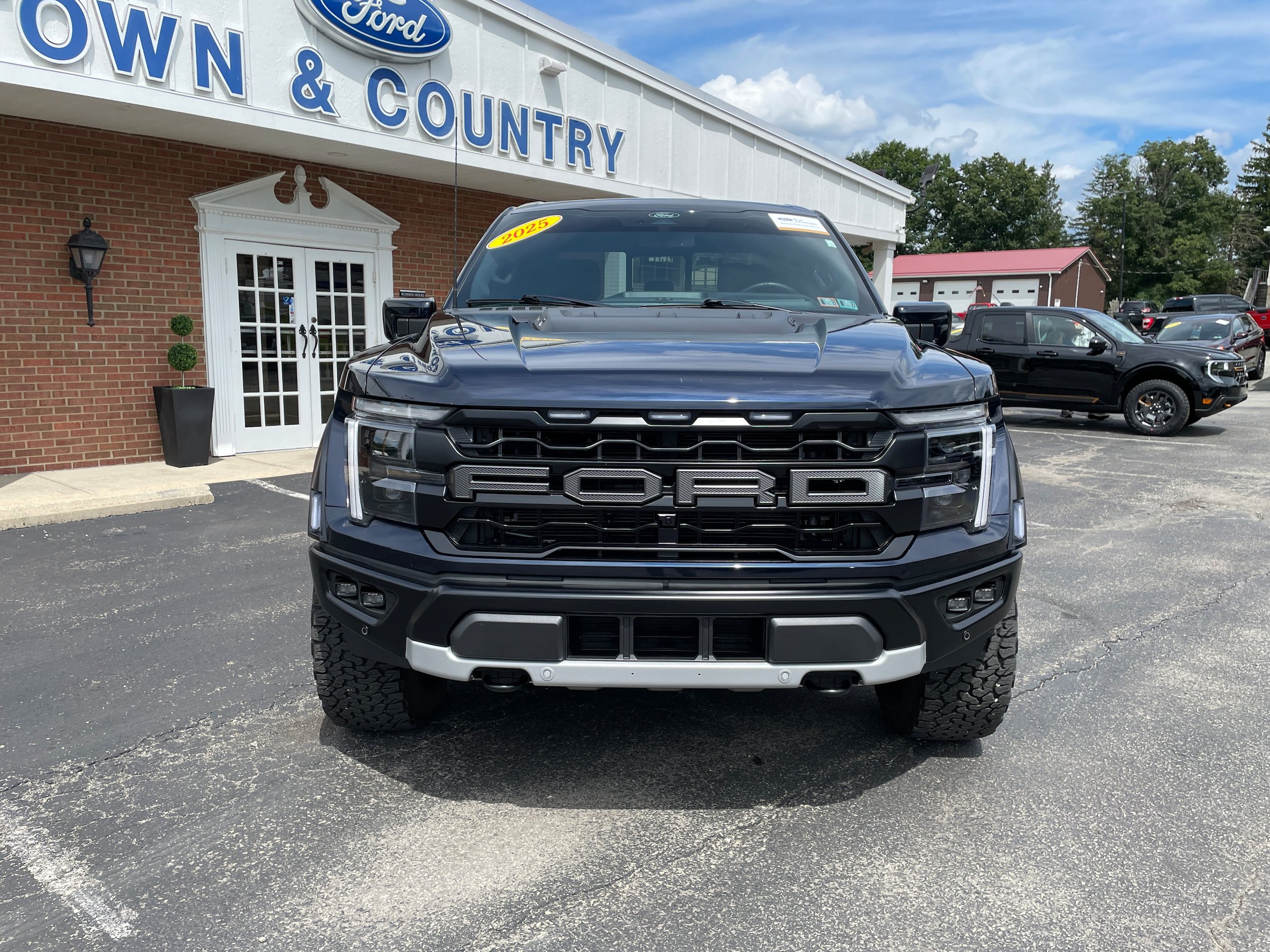Certified 2025 Ford F150 Raptor AWD/4WD image 2