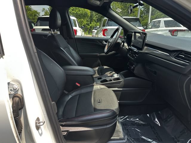 Certified 2023 Ford Escape ST-Line w/ Tech Pack #1 AWD/4WD image 34