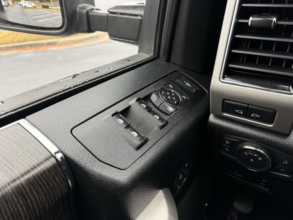 Certified 2021 Ford F250 Lariat w/ Lariat Ultimate Package image 12