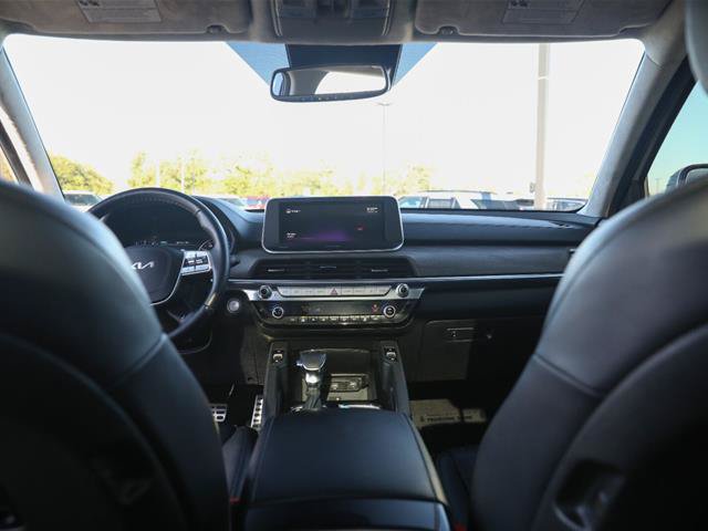 Used 2022 Kia Telluride SX w/ SX Prestige Package AWD/4WD image 4