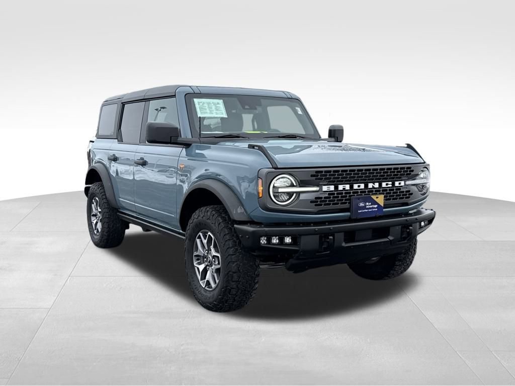 Certified 2022 Ford Bronco Badlands image 5