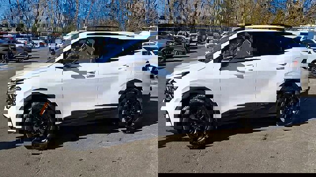 Used 2025 Kia Sportage X-Pro image 4