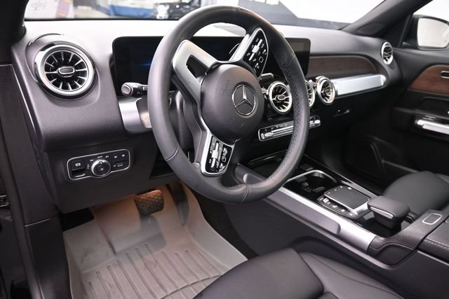 Used 2022 Mercedes-Benz GLB 250 4MATIC image 12