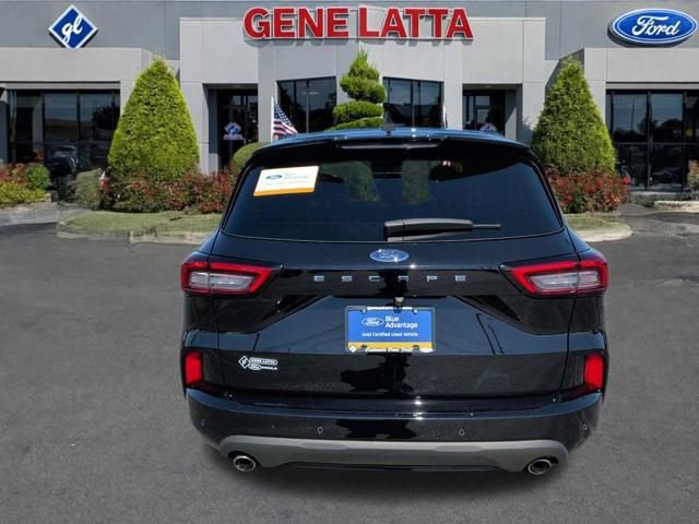 Certified 2024 Ford Escape ST-Line w/ Tech Pack #1 image 4