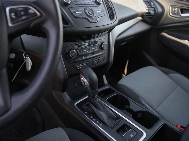 Certified 2018 Ford Escape SE w/ Ford Safe & Smart Package FWD image 37