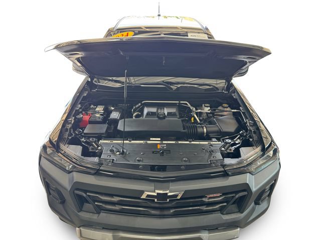 Used 2024 Chevrolet Colorado Trail Boss w/ Advanced Trailering Package AWD/4WD image 16