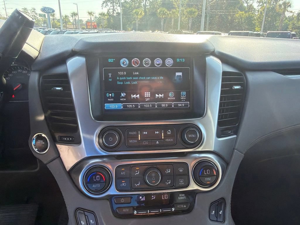 Used 2019 Chevrolet Suburban LT RWD image 35