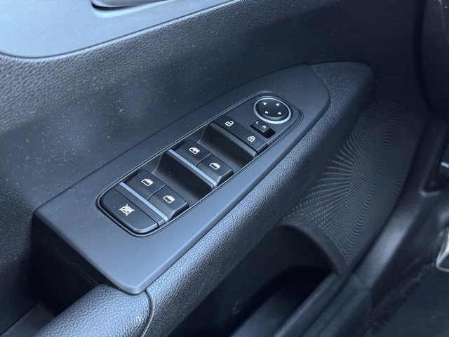 Used 2023 Kia Forte LXS w/ LXS Technology Package image 35