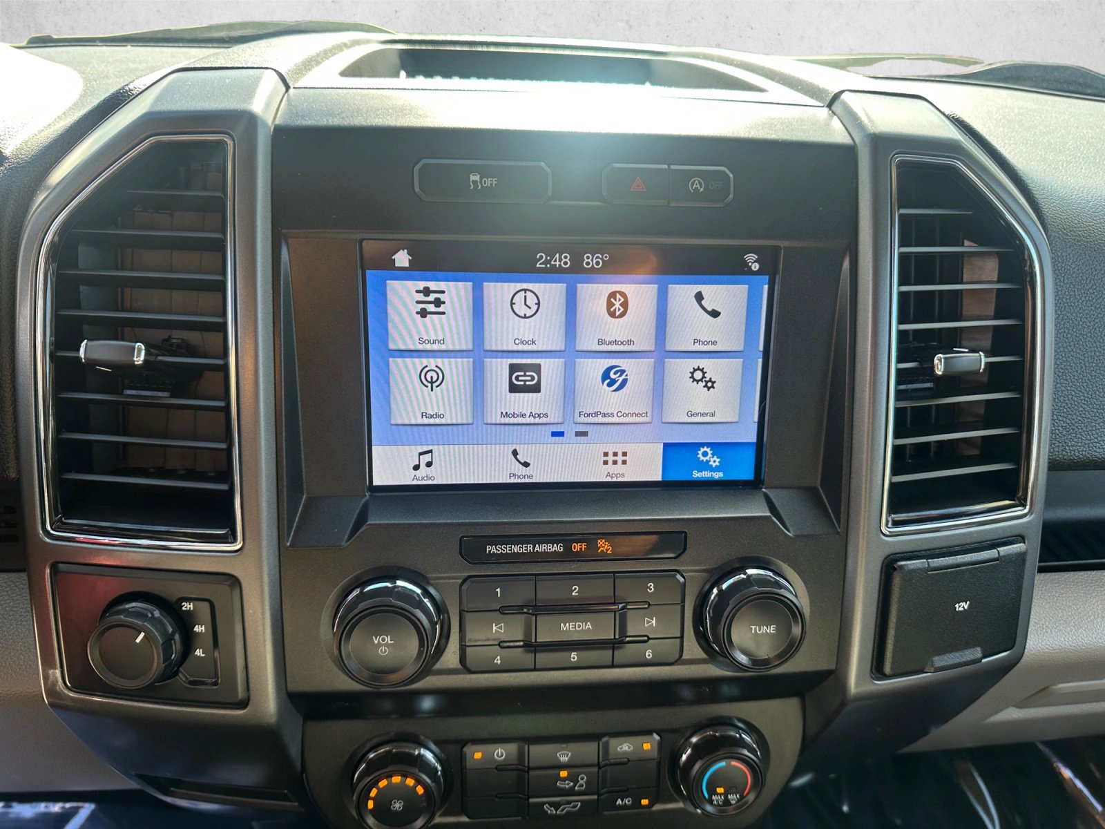 Certified 2019 Ford F150 XLT AWD/4WD image 15