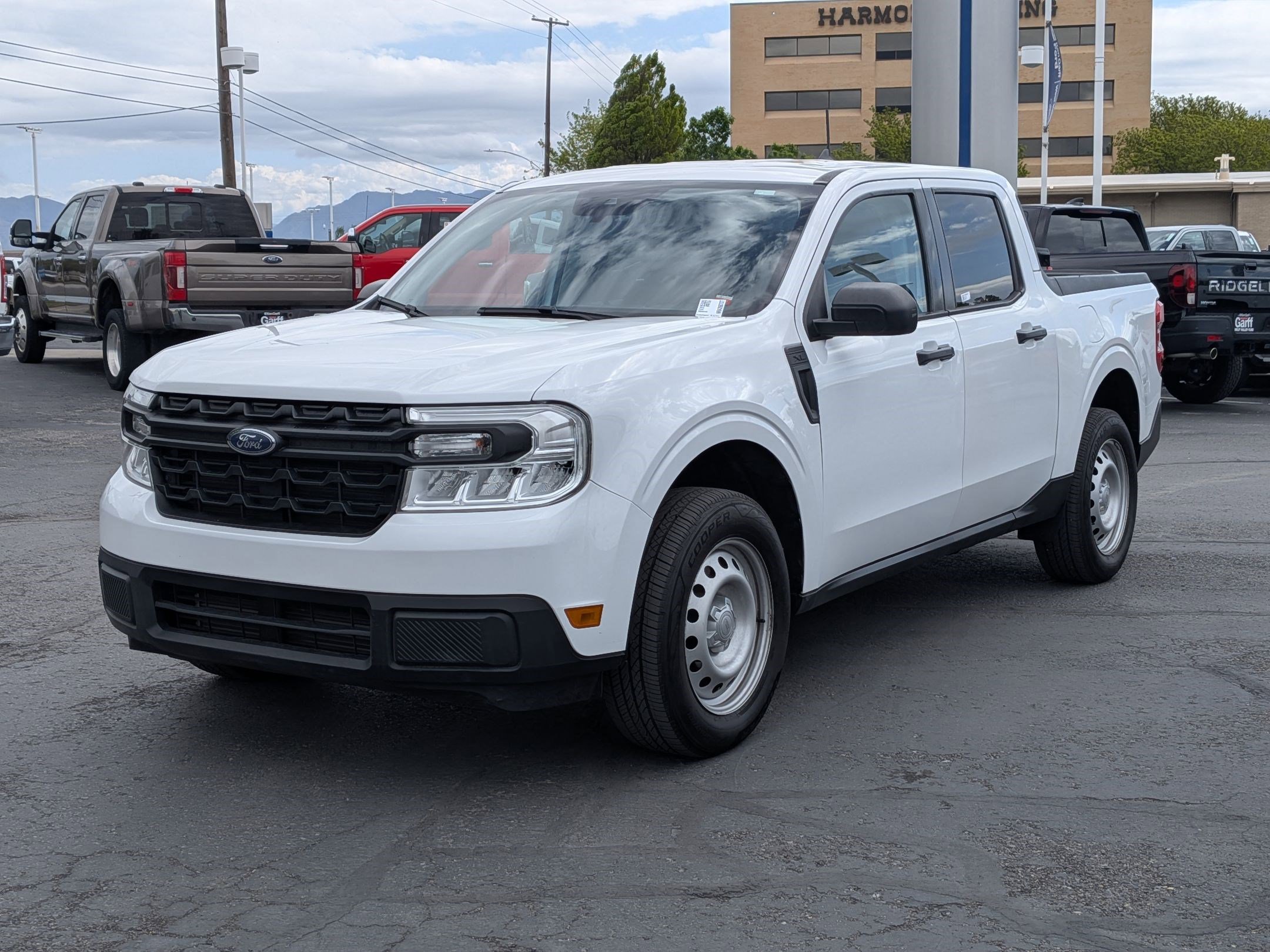 Certified 2022 Ford Maverick XL FWD image 12