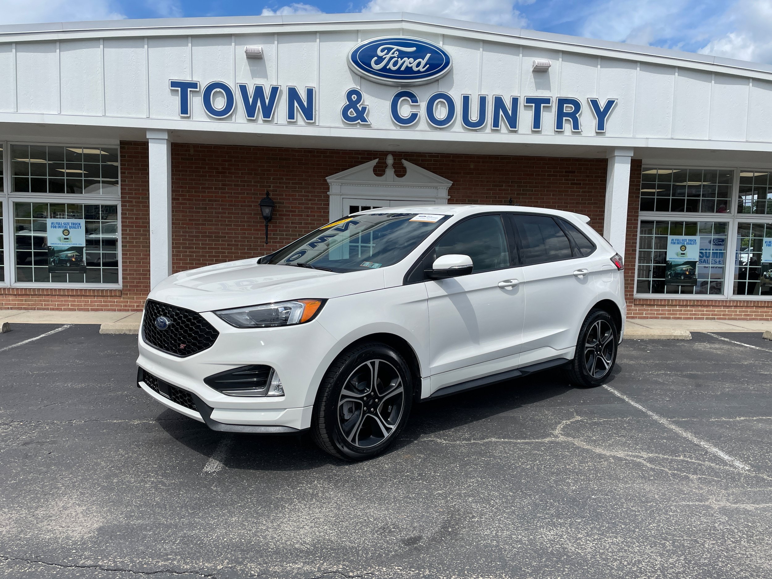 Certified 2023 Ford Edge ST
