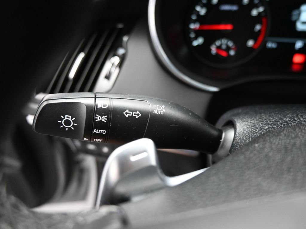 Used 2022 Kia Stinger GT2 w/ Scorpion Package image 40