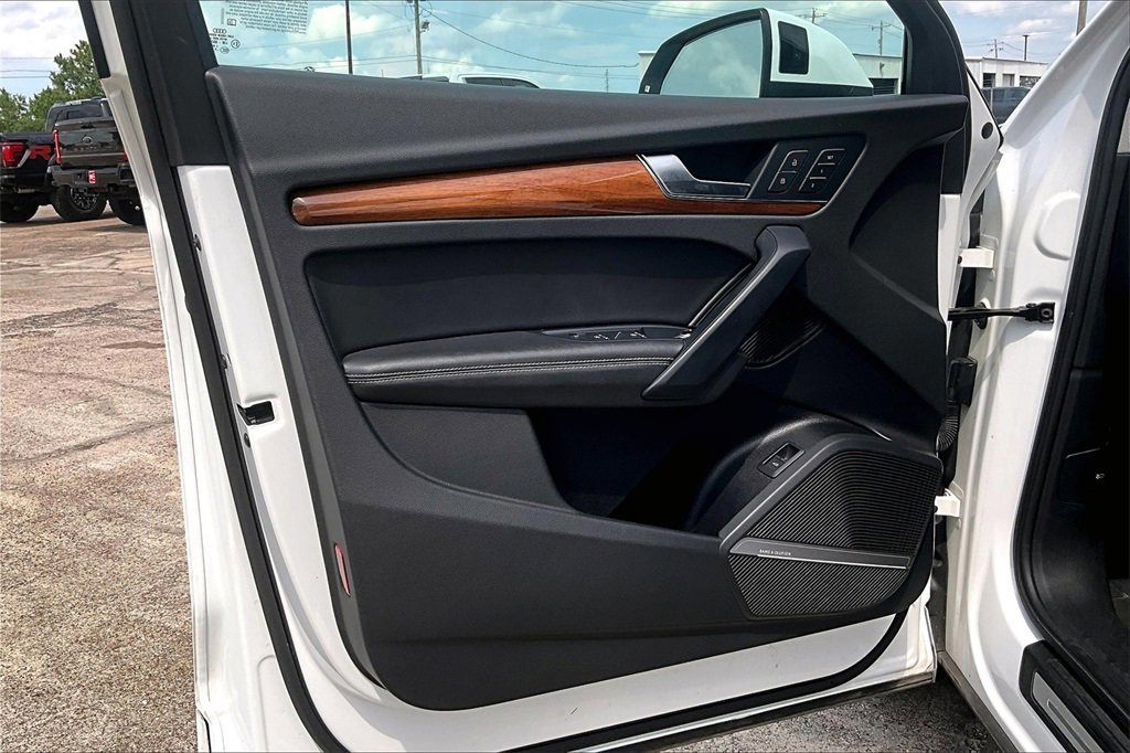 Used 2023 Audi Q5 2.0T Premium Plus image 17