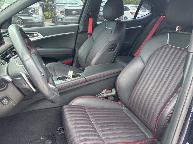 Used 2023 Genesis G70 2.0T w/ Sport Prestige Package RWD image 6
