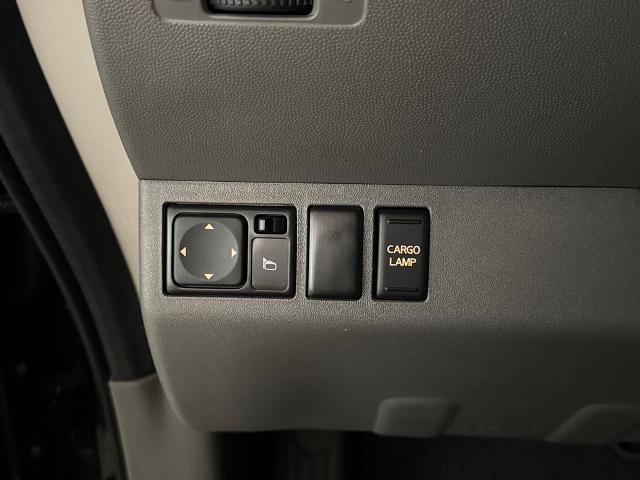 Used 2021 Nissan Frontier SV w/ Midnight Edition Floor Mats RWD image 19