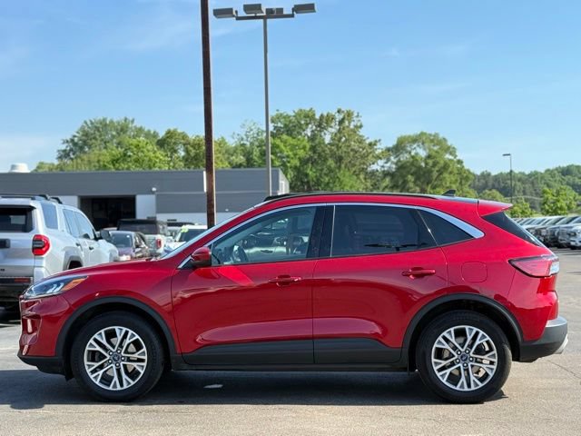 Certified 2022 Ford Escape SEL w/ Technology Package AWD/4WD image 38