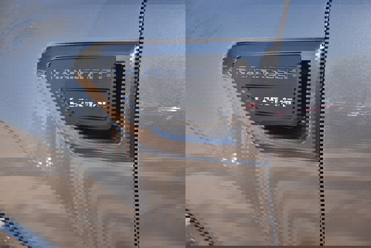 Certified 2022 Ford Ranger Lariat w/ Tremor Off-Road Package image 42