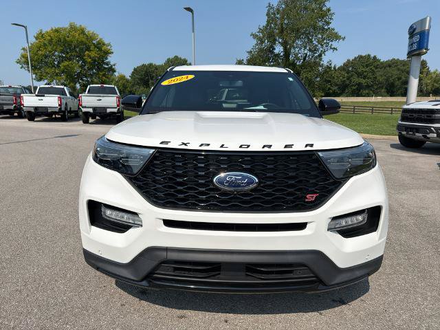 Certified 2024 Ford Explorer ST w/ Equipment Group 401A AWD/4WD image 2