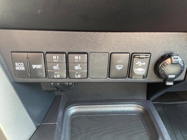 Used 2018 Toyota RAV4 Adventure w/ Cold Weather Package AWD/4WD image 25