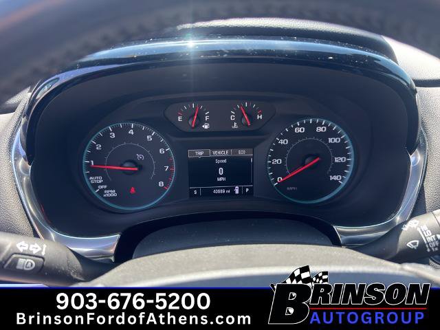 Used 2022 Chevrolet Traverse LT FWD image 17