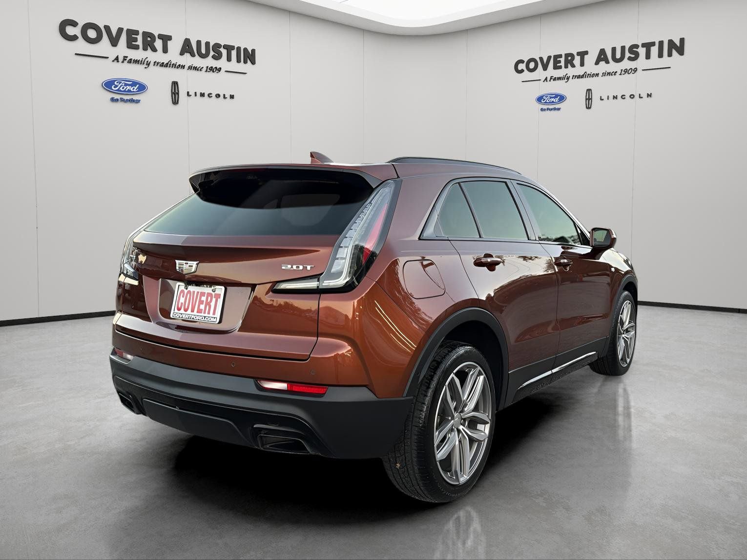 Used 2019 Cadillac XT4 Sport image 5