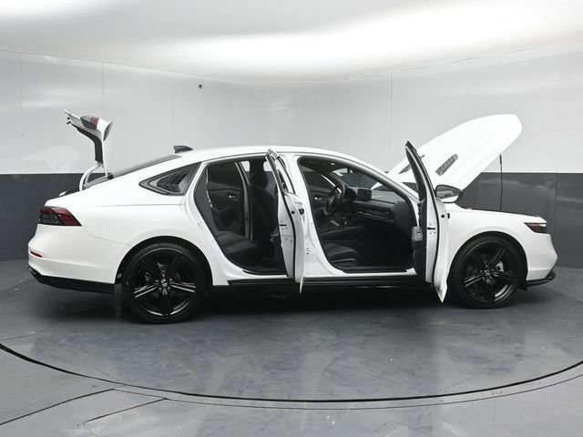 Used 2025 Honda Accord Sport image 60