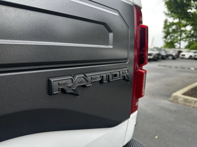 Certified 2018 Ford F150 Raptor w/ Equipment Group 802A Luxury AWD/4WD image 47