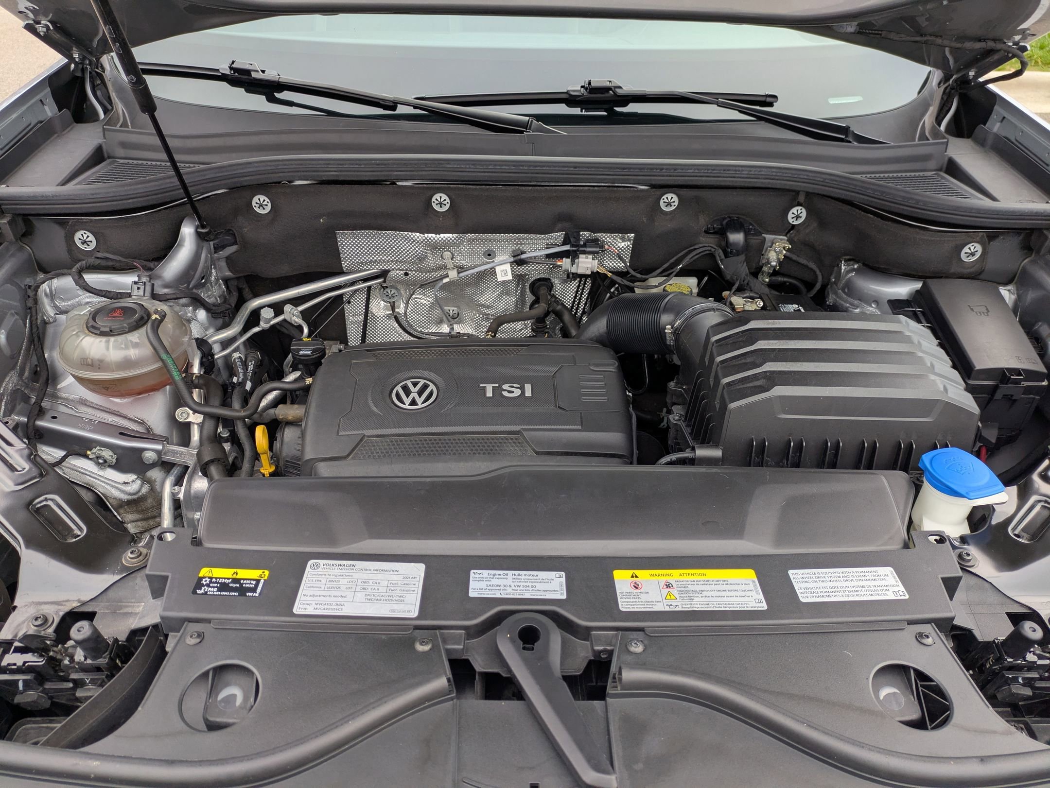 Used 2021 Volkswagen Atlas SEL Premium image 40