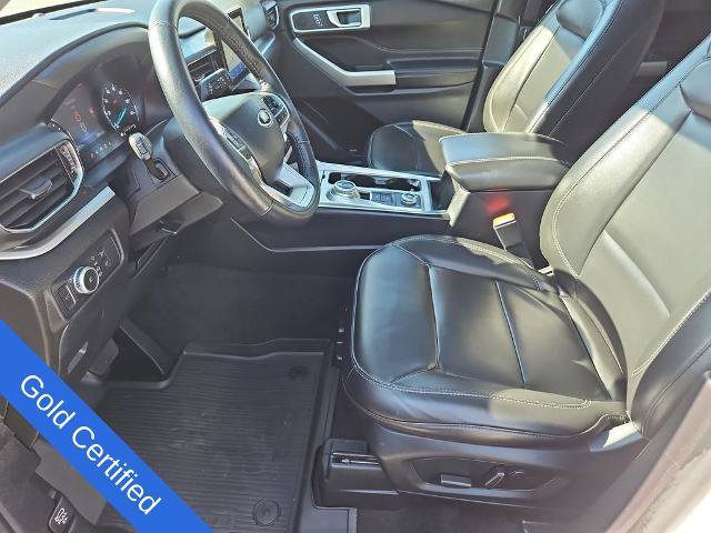Certified 2022 Ford Explorer XLT w/ Equipment Group 202A AWD/4WD image 35