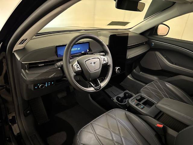Certified 2025 Ford Mustang Mach-E Select RWD image 6
