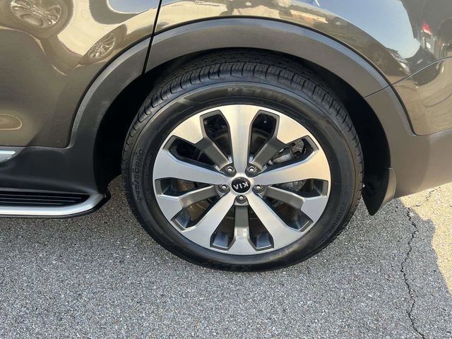 Used 2021 Kia Telluride EX w/ EX Premium Package FWD image 6