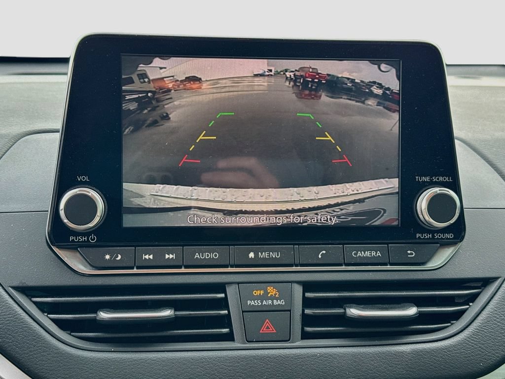 Used 2022 Nissan Altima 2.5 SV FWD image 15