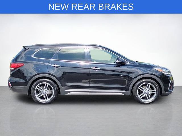 Used 2017 Hyundai Santa Fe Limited AWD/4WD image 2