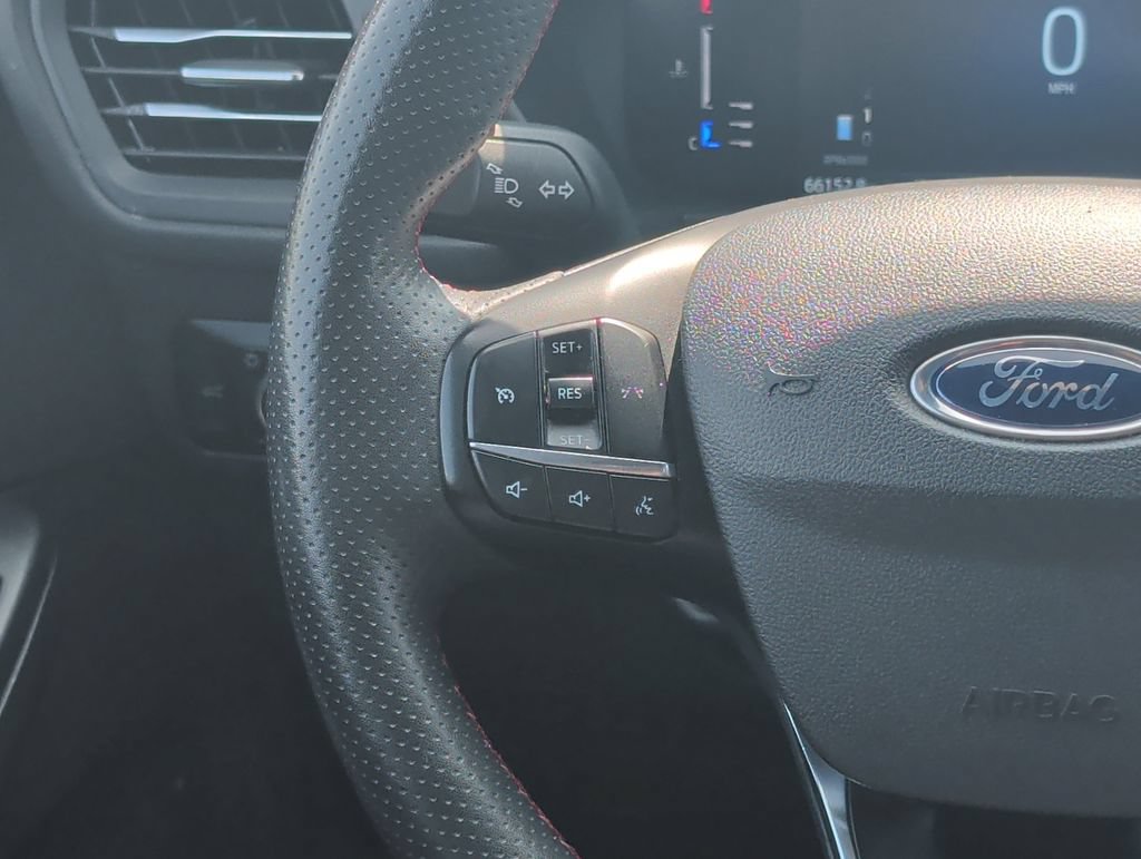 Certified 2023 Ford Escape ST-Line AWD/4WD image 24