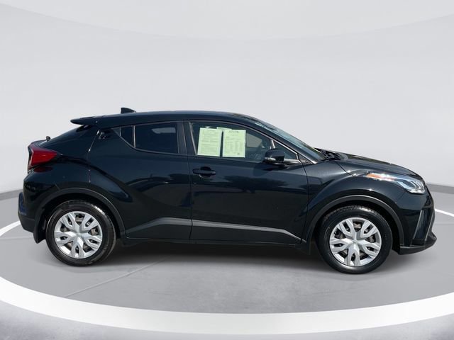 Used 2021 Toyota C-HR LE image 2