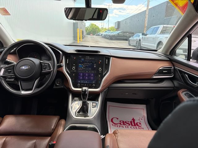 Used 2020 Subaru Outback Touring AWD/4WD image 6